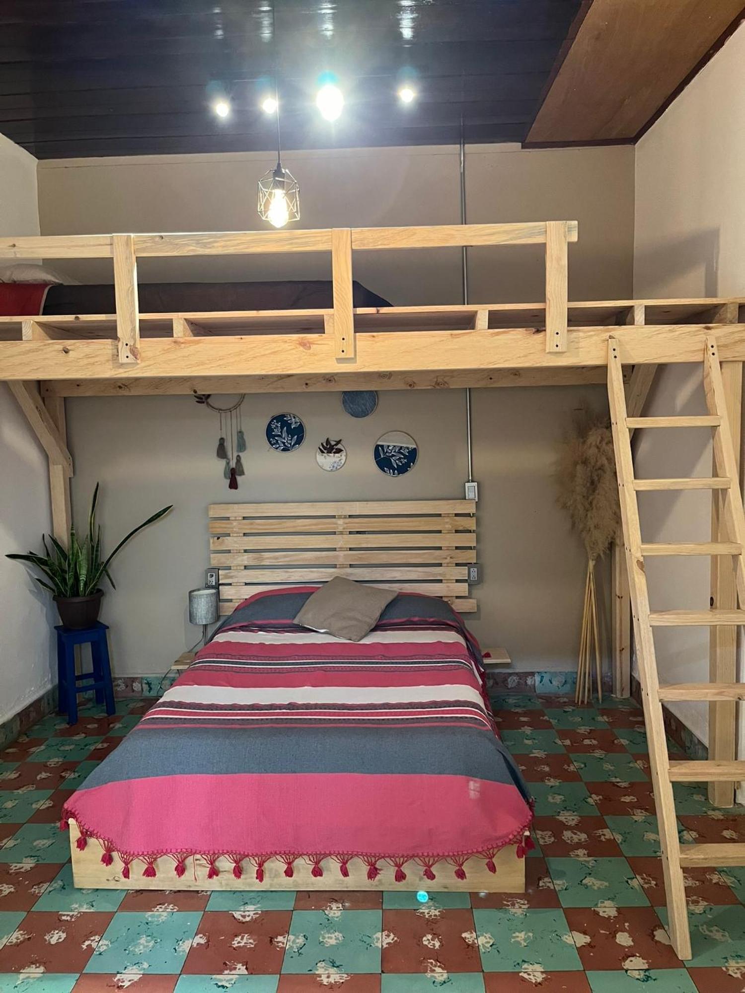 Hostal Casa Gaia San Cristóbal de Las Casas Dış mekan fotoğraf